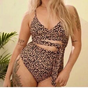 Aerie One Piece Swimsuit Size XXL Leopard Print Viral On TiK Tok cut out NWT
